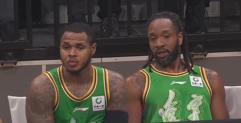 辽宁主场30分惨负广东引热议！球迷狂刷官媒“人家是外援 我们是外国人”