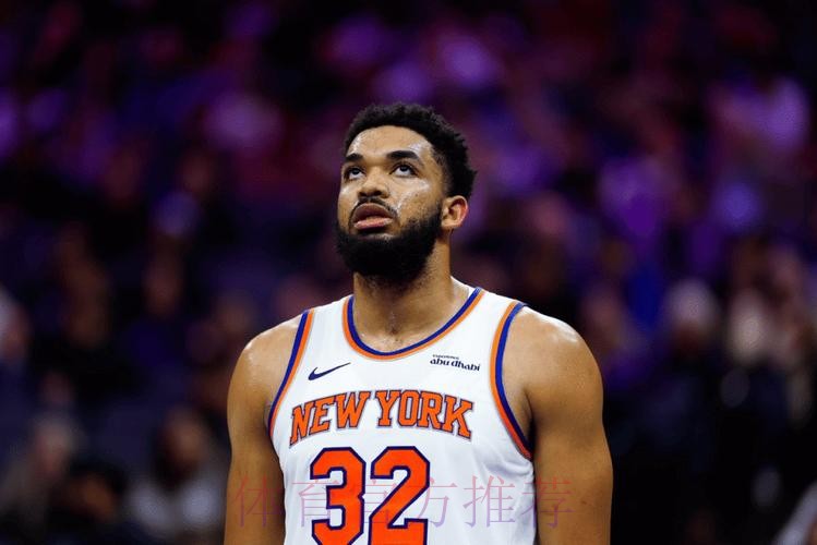 队记:尼克斯围绕唐斯与多队接触,包括灰熊、魔术和黄蜂 队记:尼克斯围绕唐斯与多队接触,包括灰熊、魔术和黄蜂